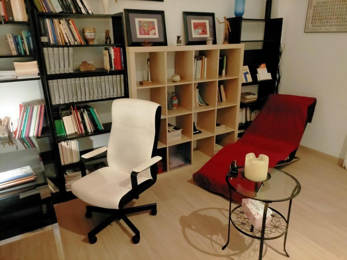 Apartmán Alameda Donkey Parking Sevilla Exteriér fotografie