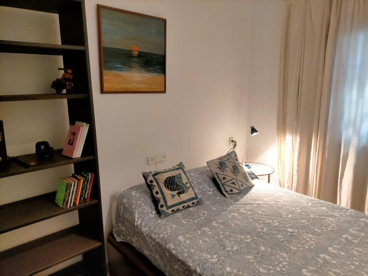 Apartmán Alameda Donkey Parking Sevilla Exteriér fotografie